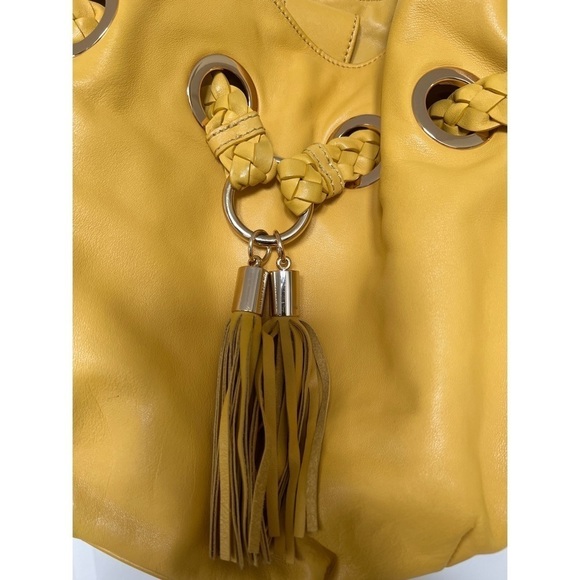 MICHAEL KORS SIGNATURE YELLOW HANDBAG - Picture 9 of 16